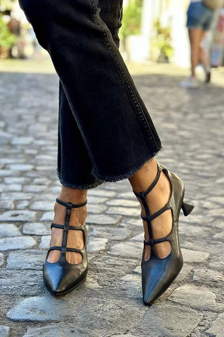 Women’s Strap Elegant Pumps