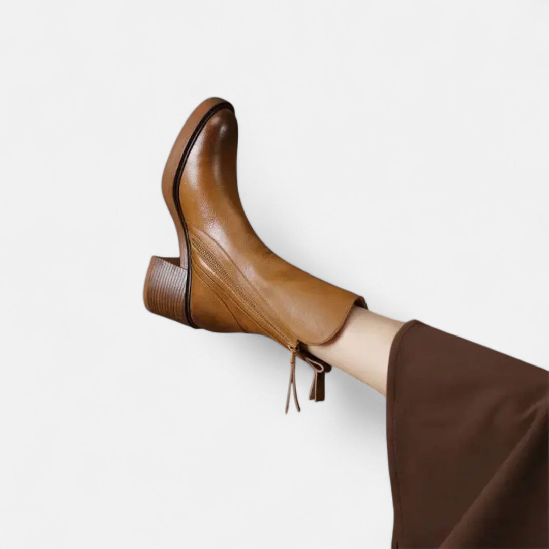 Women’s Roman Flat Boots