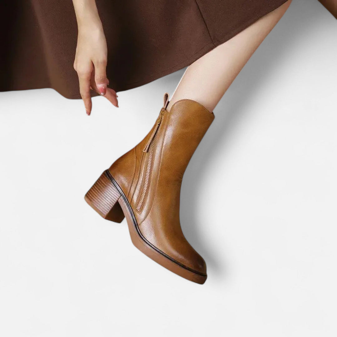 Women’s Roman Flat Boots