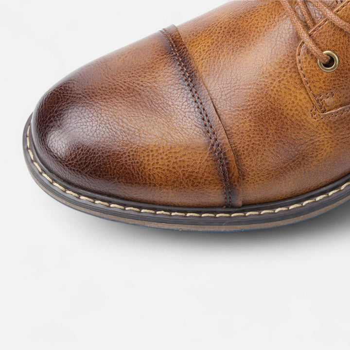 Botas de cuero ligeras para hombre de primavera