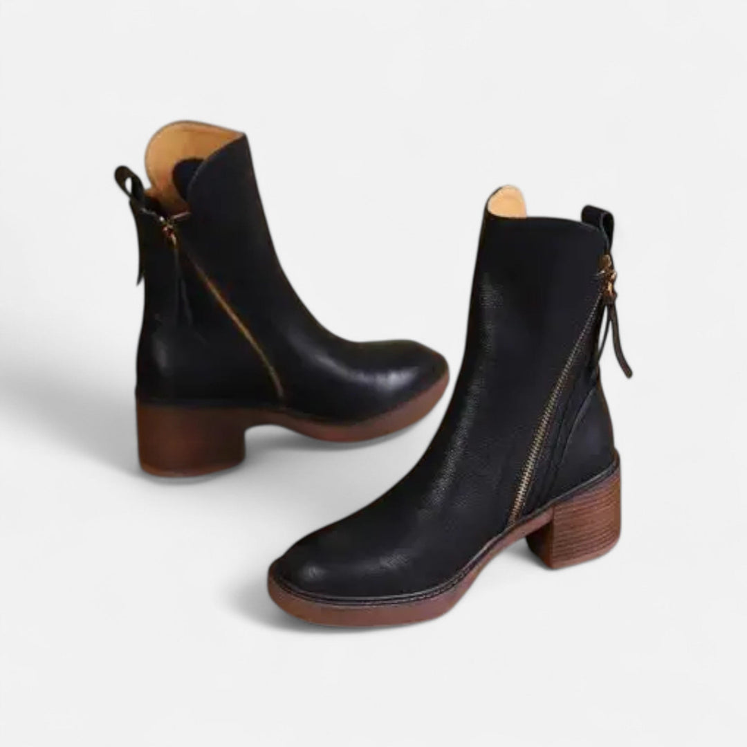 Women’s Roman Flat Boots