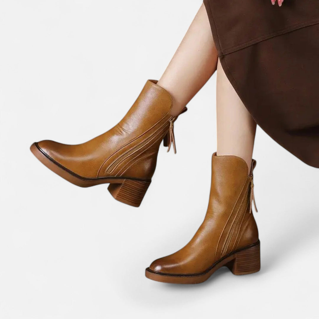 Women’s Roman Flat Boots