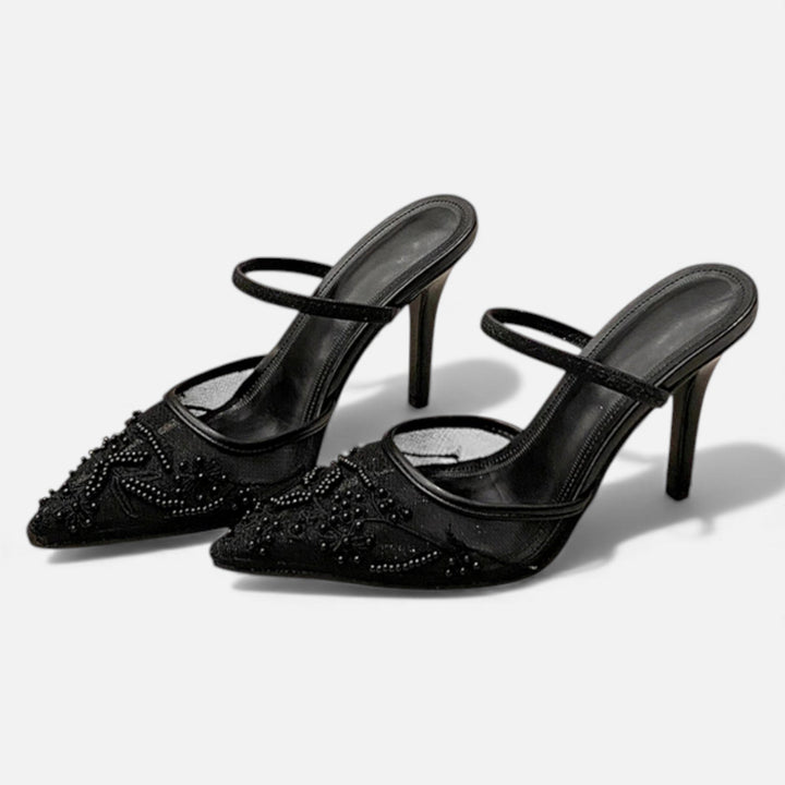 Tacchi in rete da donna
