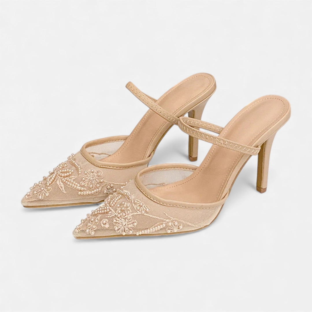 Tacchi in rete da donna