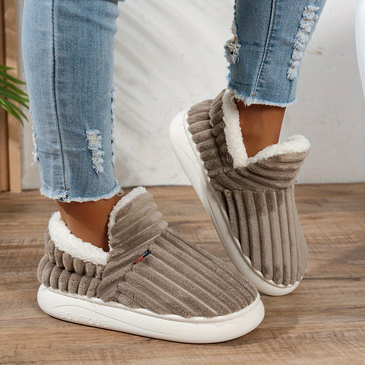 Women’s Cozy Indoor Winter Slippers