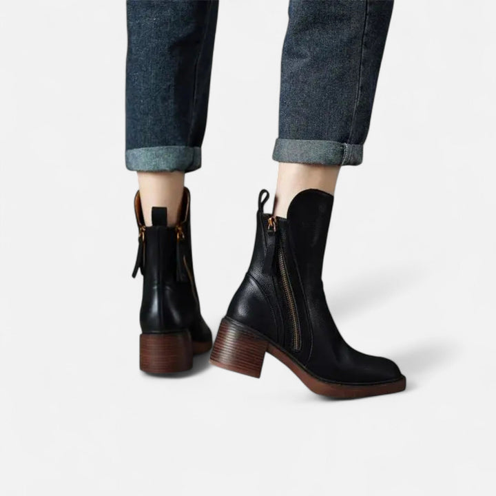 Women’s Roman Flat Boots