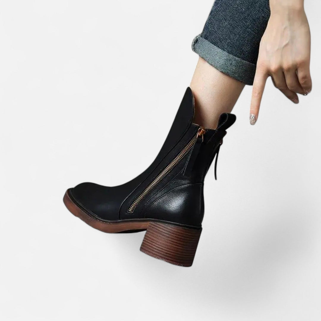 Women’s Roman Flat Boots