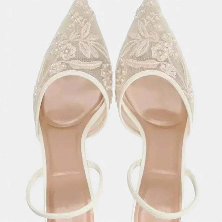 Tacchi in rete da donna