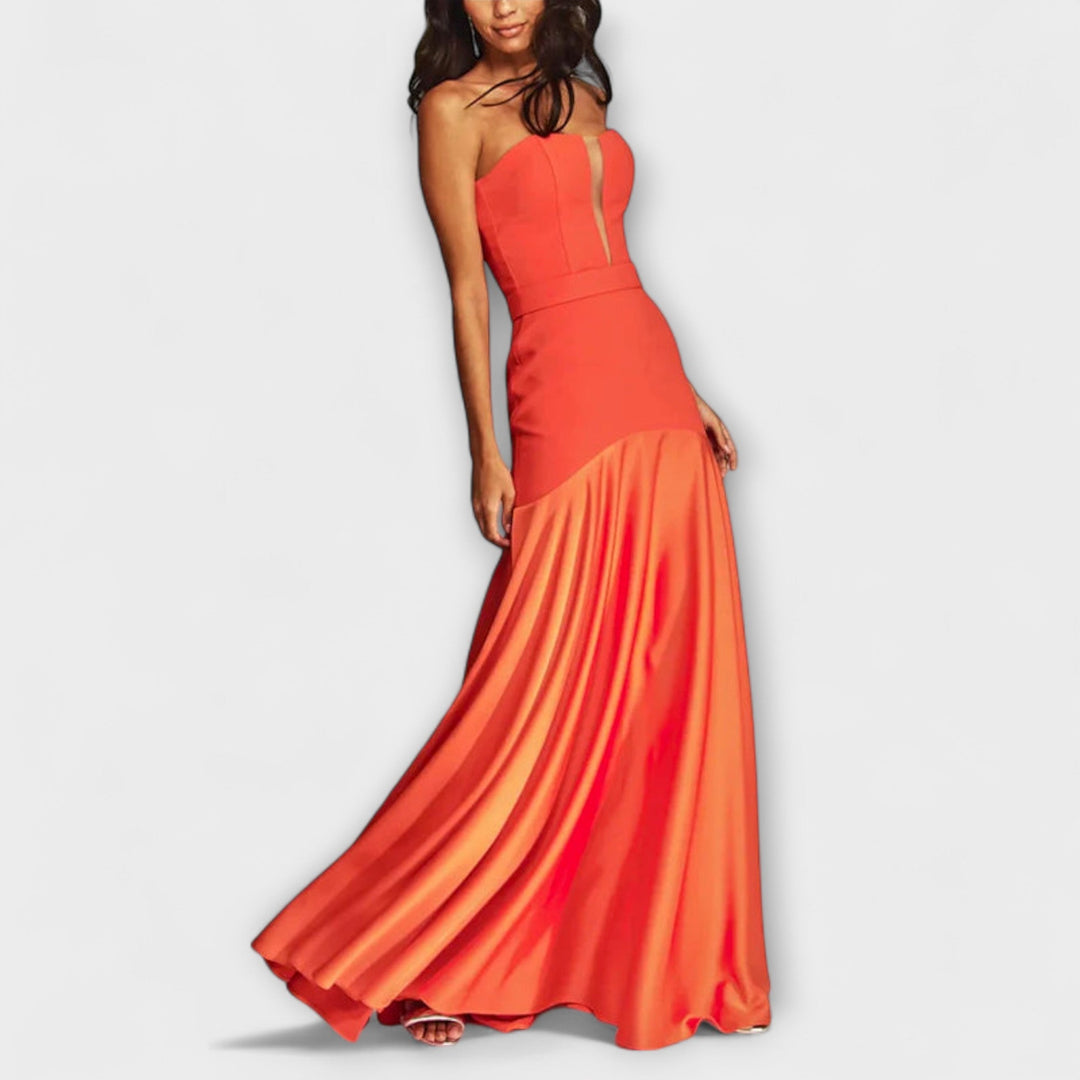 Vestido largo con escote en V y hombros descubiertos