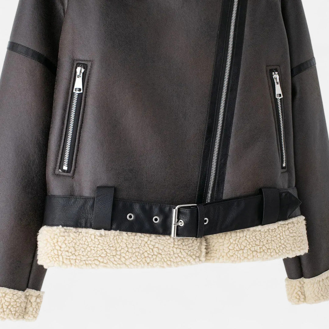 Giacca in pelle autunnale da donna con cintura
