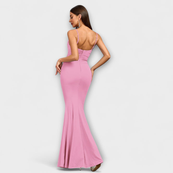 Abito elegante con volant