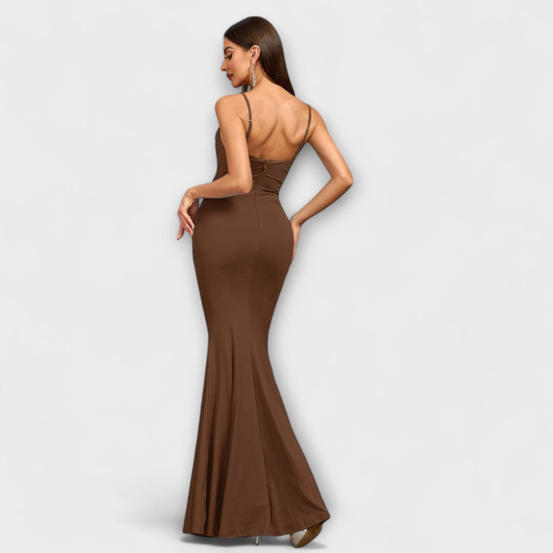 Abito elegante con volant