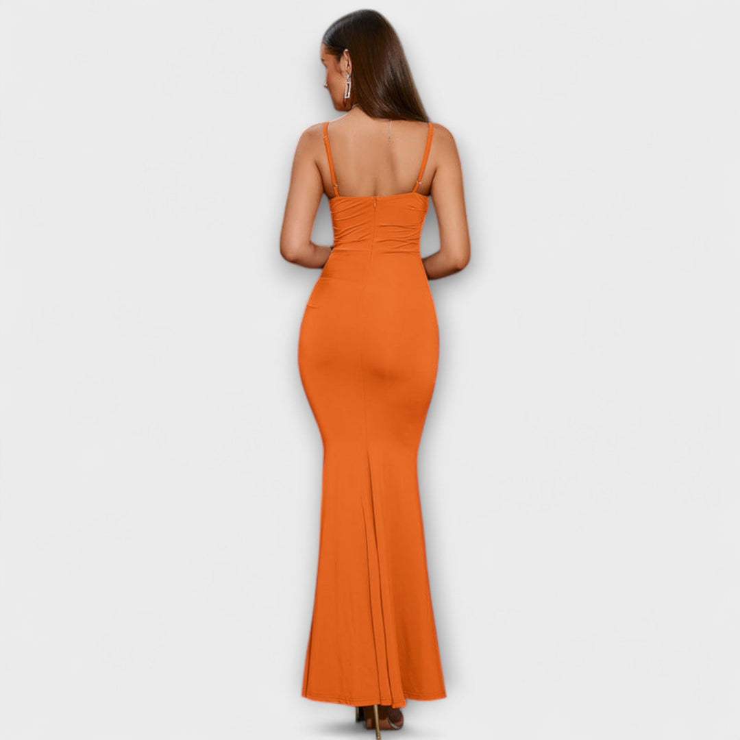 Abito elegante con volant