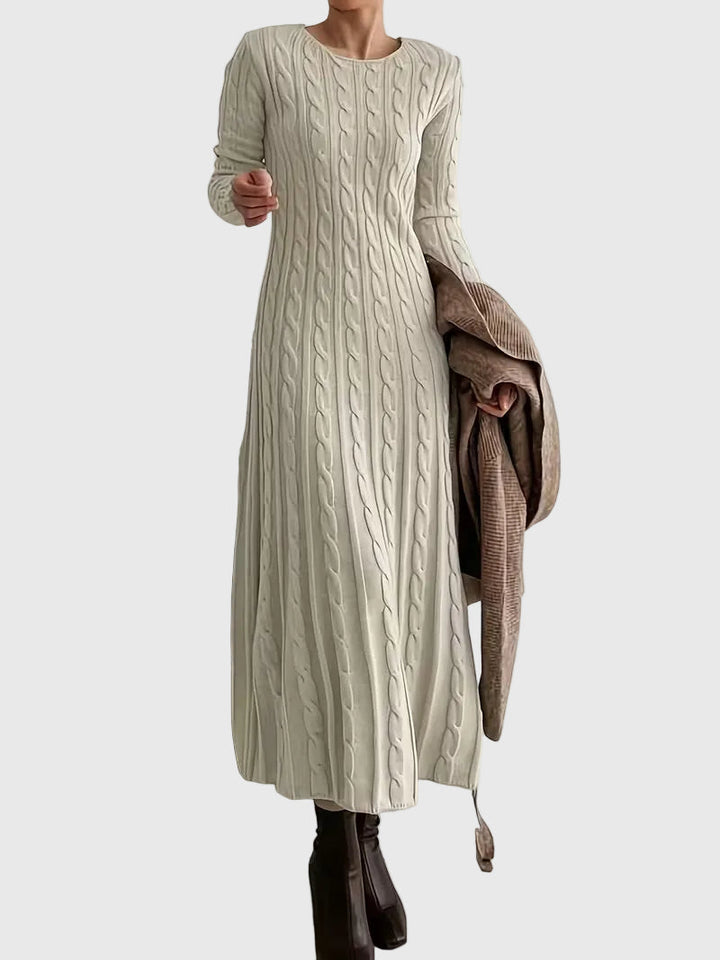 Abito in maglia morbida ed elegante