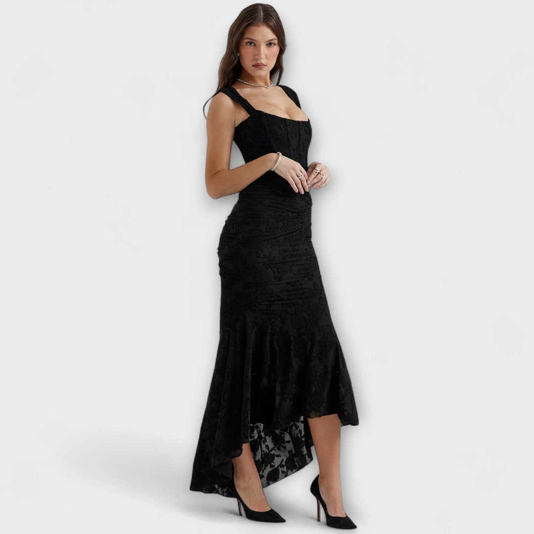Abito lungo con corsetto elegante e raffinato