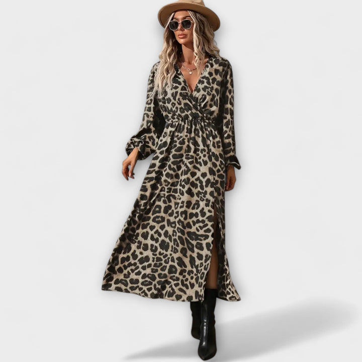 Vestido elegante con estampado de leopardo