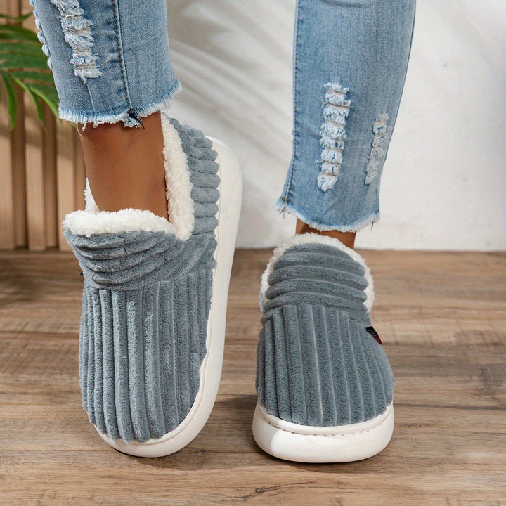 Women’s Cozy Indoor Winter Slippers
