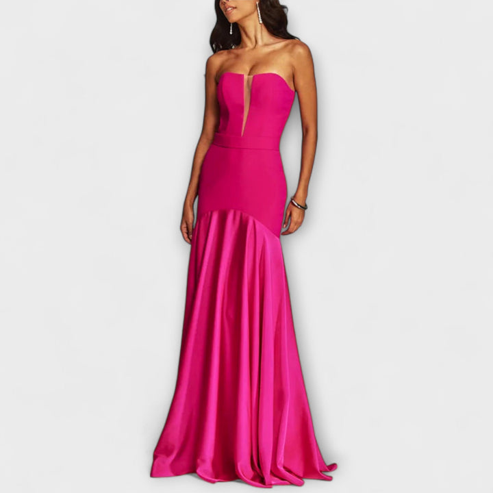 Vestido largo con escote en V y hombros descubiertos