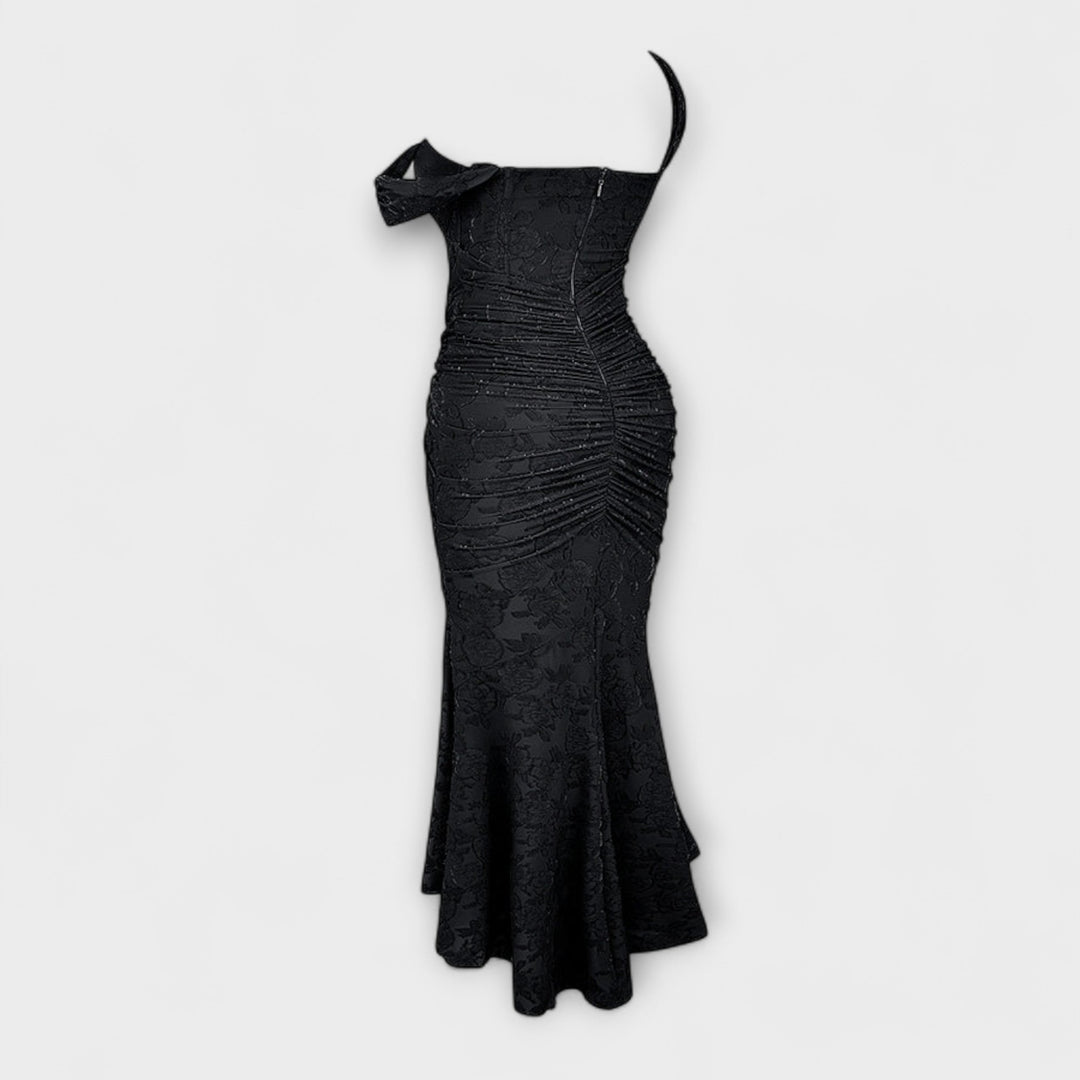 Abito lungo con corsetto elegante e raffinato