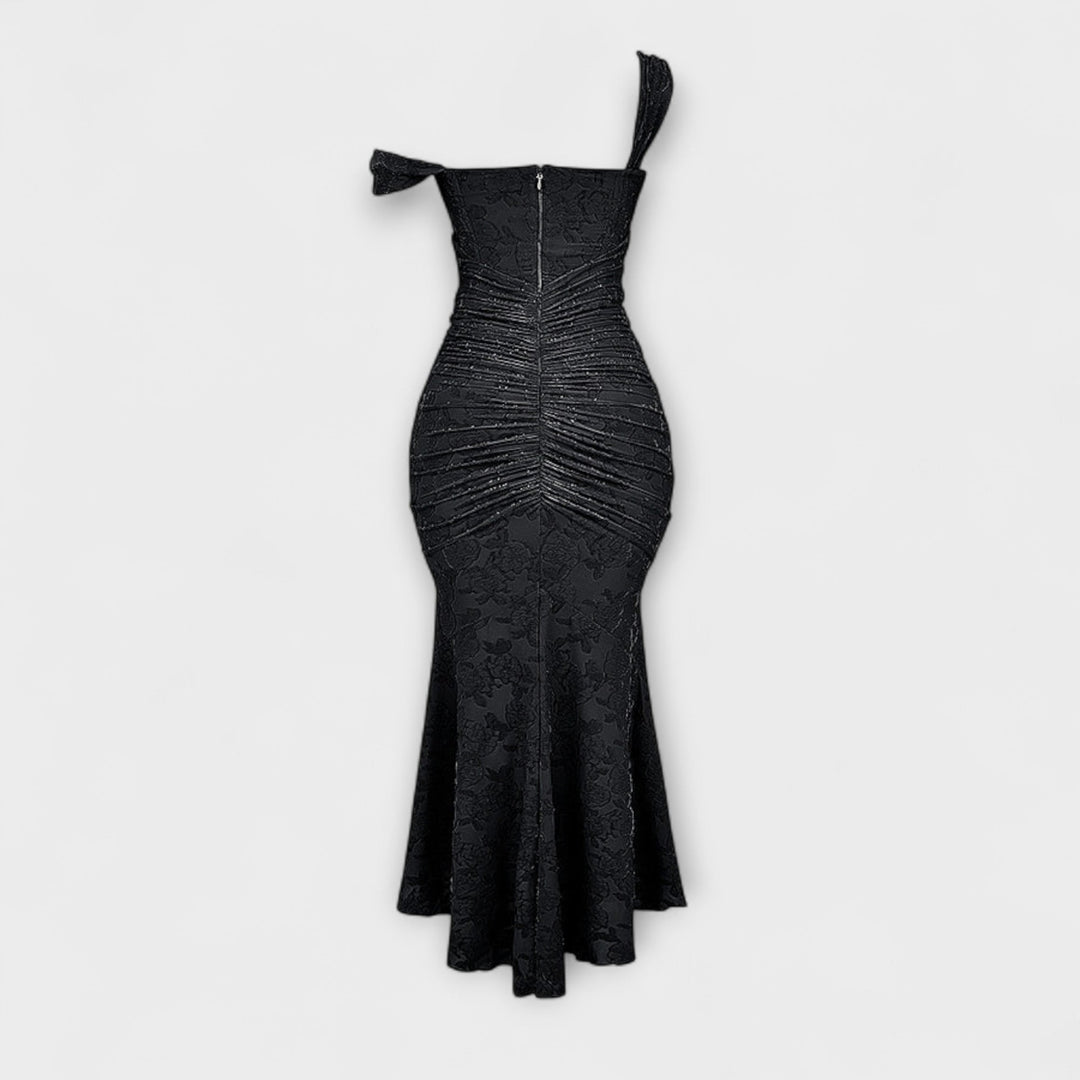 Abito lungo con corsetto elegante e raffinato