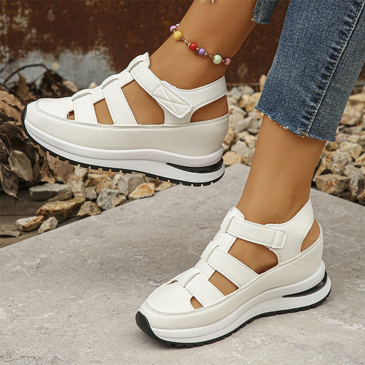 Women’s Closed Toe Sport Sandals