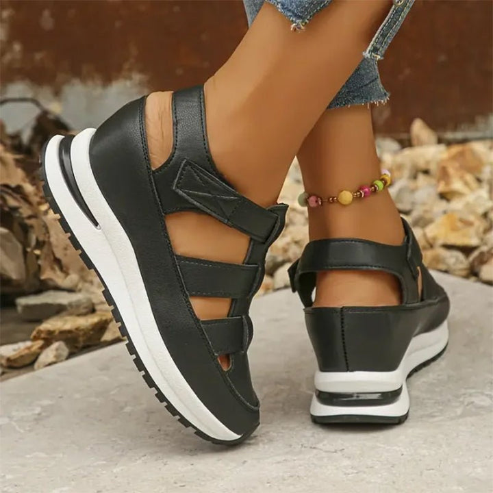 Women’s Closed Toe Sport Sandals